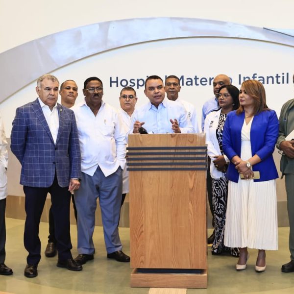 Director SNS anuncia apertura plena de la Ciudad Sanitaria; refuerza servicios materno-infantiles